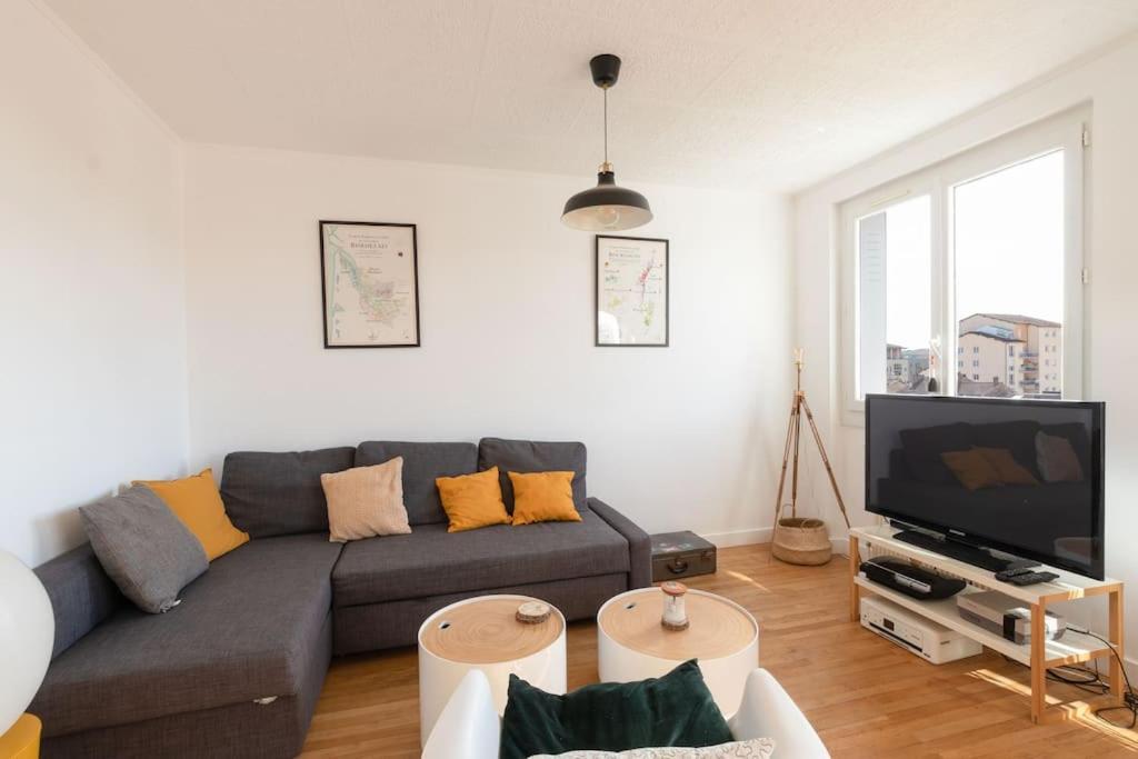 Cabana & Grand Appartement Cosy - Parking & Balcon Villefranche-sur-Saône المظهر الخارجي الصورة